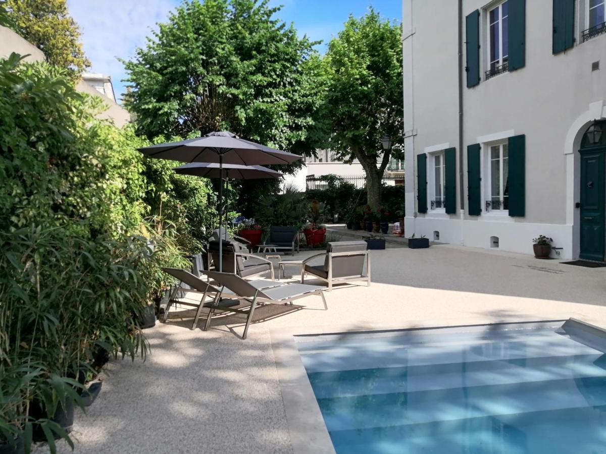 Les Jardins De La Fontaine Bed & Breakfast Alès Eksteriør bilde